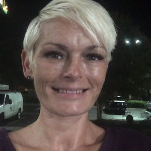 Meet your Posher, Karrie